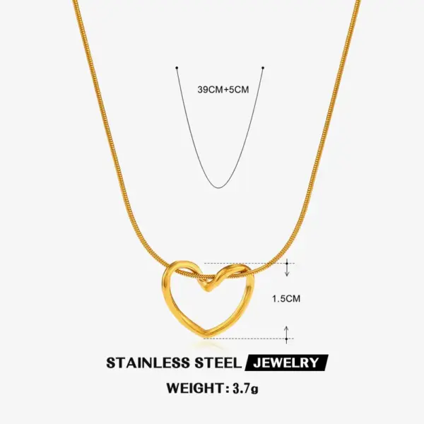 Wholesale PVD Coated 18K Gold Plated Heart Shape 304 Stainless Steel Simple Style Classic Style Commute Waterproof Non Tarnish 304 Stainless Steel Pendant Necklace