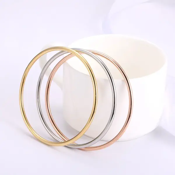 Wholesale PVD Coated 18K Gold Plated Rose Gold Plated Real Gold Plated Solid Color Titanium Steel Simple Style Waterproof Non Tarnish 304 Stainless Steel Bangle