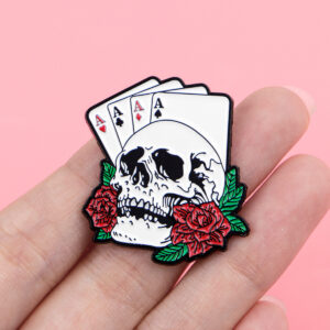 Wholesale Halloween Cartoon Metal Skull Brooch Badge