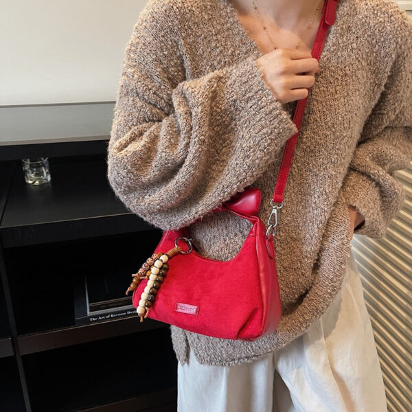 Wholesale Vintage-style suede bag, shoulder bag, underarm bag, crossbody bag