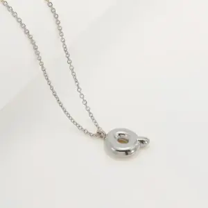 Silver / Q 04 Chain