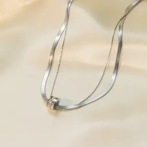 H1109【Interlocked Ring Necklace Steel Color】
