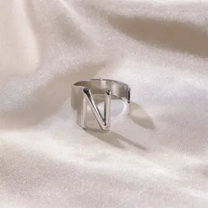 Silver / N