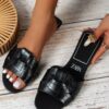 Wholesale Cross-border plus size 2025 Summer New Women's Slippers Foreign Trade Cross Flat Sandals Simple All-match slippers
