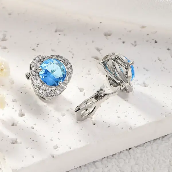 Wholesale 1 Pair Basic Simple Style Heart Shape Plating Inlay Copper Zircon 18k Gold Plated Ear Studs