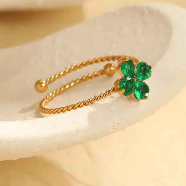 Wholesale PVD Coated Real Gold Plated Four Leaf Clover 304 Stainless Steel Basic Retro Modern Style Waterproof Non Tarnish Adjustable Ring