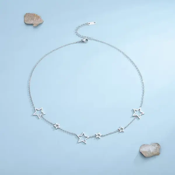 Wholesale PVD Coated Real Gold Plated 18K Gold Star 304 Stainless Steel Casual Classic Style Waterproof Non Tarnish 304 Stainless Steel Necklace