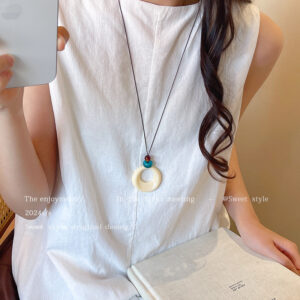 X1631 white