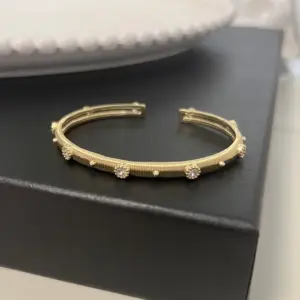 R2591 Gold Brushed Bracelet