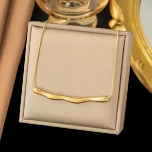 Gold / Average Size / LM003