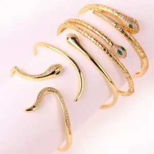 Wholesale Ins Style Retro Snake Copper 18k Gold Plated Zircon Bangle In Bulk