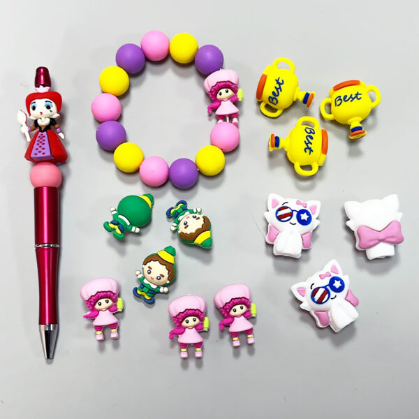 Wholesale 10pcs Silicone Drops Stereo 3D Cute Queen Beads OLY Exclusive