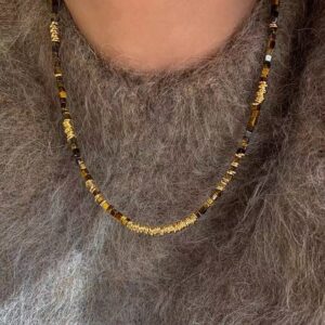 Wholesale Natural tiger eye stone Maillard beaded sweater chain European and American light luxury vintage autumn and winter hand stitching heavy industry sweater chain