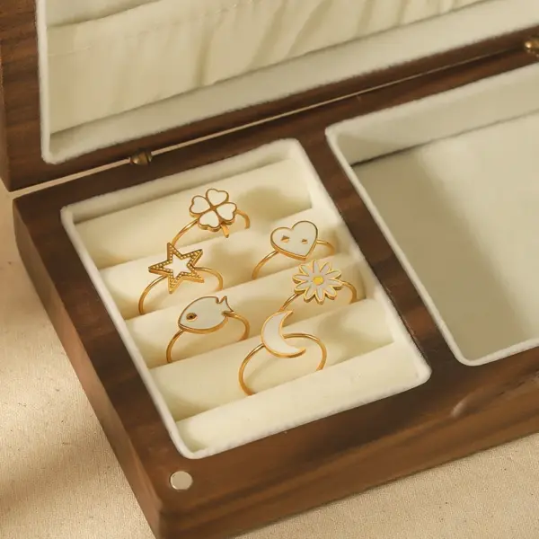 Wholesale PVD Coated Real Gold Plated 18K Gold Pentagram Heart Shape Flower 304 Stainless Steel IG Style Simple Style Classic Style Waterproof Non Tarnish Open Rings