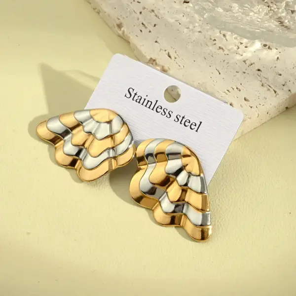 Wholesale PVD Coated Real Gold Plated 18K Gold Starfish Coral Shell 304 Stainless Steel Casual Elegant Vintage Style Waterproof Non Tarnish Earrings