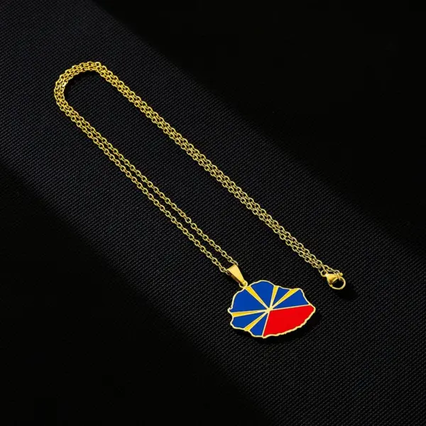 Wholesale Real Gold Plated Map Titanium Steel Vintage Style Ethnic Style Waterproof Non Tarnish Titanium Steel Pendant Necklace