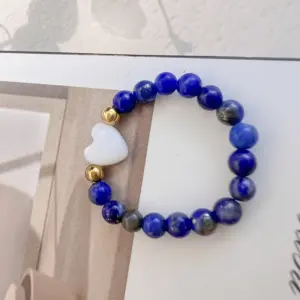 Red Heart-Green / Gold