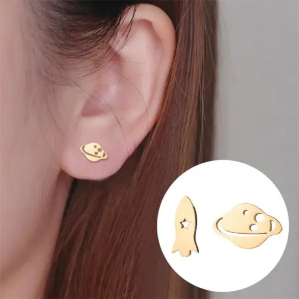 Wholesale PVD Coated 18K Gold Real Gold Plated Spacecraft Planet 304 Stainless Steel Fashion Waterproof Non Tarnish Ear Studs