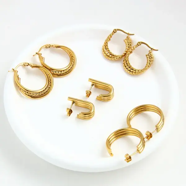 Wholesale 1 Pair Vacation Beach Geometric Plating 304 Stainless Steel 18K Gold Plated Earrings