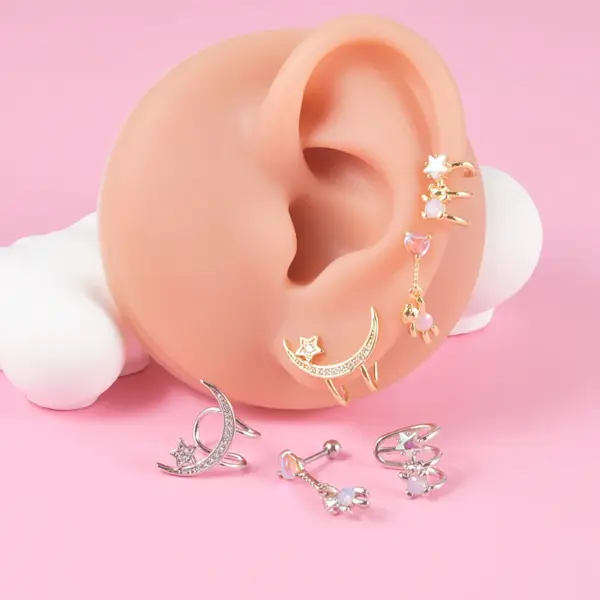 Wholesale 1 Piece Cute Star Moon Bear Plating Stainless Steel Ear Clips