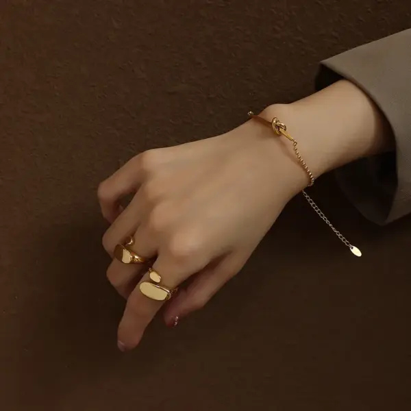 Wholesale PVD Coated Real Gold Plated 18K Gold Geometric 304 Stainless Steel Fashion Waterproof Non Tarnish