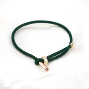 Dark / Green
