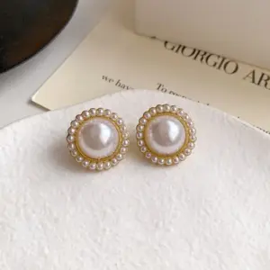 14-Pearl round Ear Studs-S