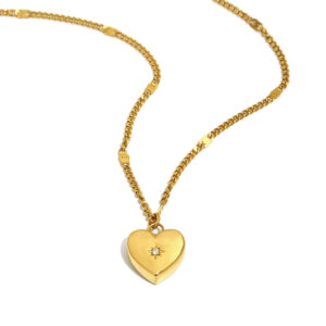 Mini zircon heart-shaped floral necklace - gold - August