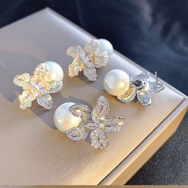 oly-1a1fce2458dbbac0fd08e6af2ad37b66 Wholesale High-End Design Crystal Petal Earrings Trendy Korean Elegant Pearl Earrings for Women