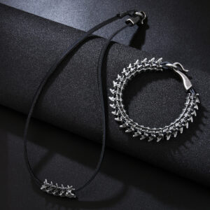 Wholesale Vintage Dark Dragon Spine Leather Alloy Bracelet