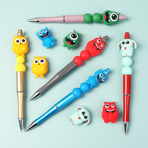 Wholesale 3D monster silicone bead bracelet, cute doll beaded DIY necklace aessories, cartoon exy beads wholesale.