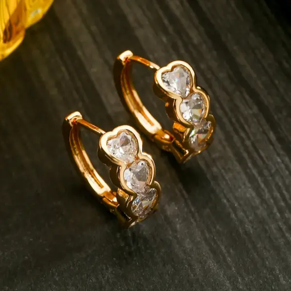 Wholesale 1 Pair Shiny Heart Shape Plating Inlay Copper Zircon 18K Gold Plated Hoop Earrings