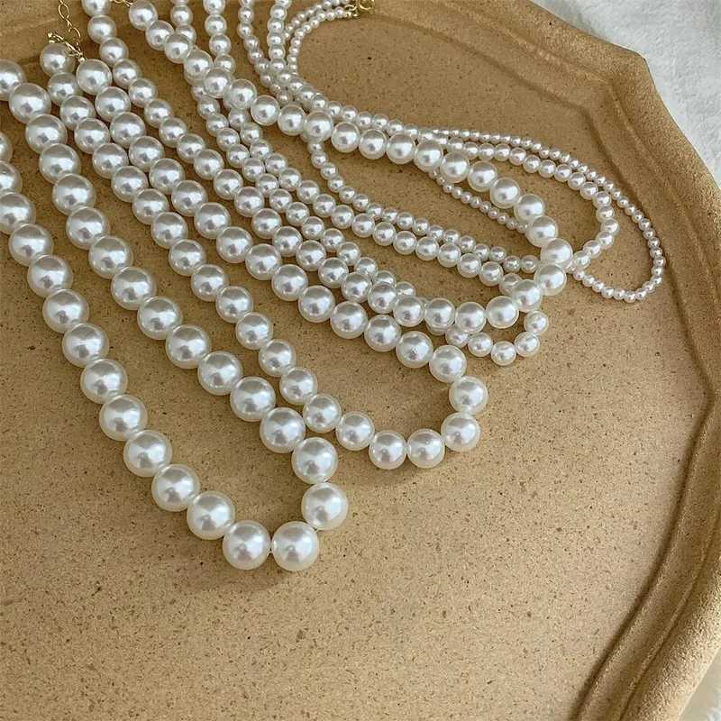 Wholesale Fashion Solid Color Artificial Pearl Alloy Women's Necklace 1 Piece