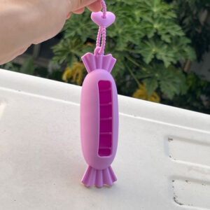 Protective case + heart-shaped cable tie / candy purple