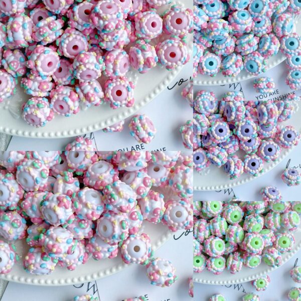 oly-1af4c582c9aa71dc25d235911b6df97e Wholesale Cute strawberry flower bead