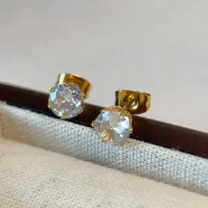 316L Stainless Steel Zircon Geometric Waterproof Non Tarnish Surgical Steel Basic Modern Style Classic Style Ear Studs For Women's