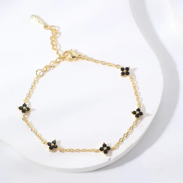 Wholesale Small Flower Zircon Tassel Exquisite Copper Bracelet Unisex Daily Accessories Birthday Gift