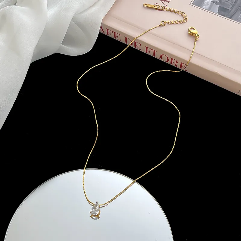 Wholesale PVD Coated Real Gold Plated 18K Gold Solid Color 304 Stainless Steel Simple Style Waterproof Non Tarnish 304 Stainless Steel Necklace