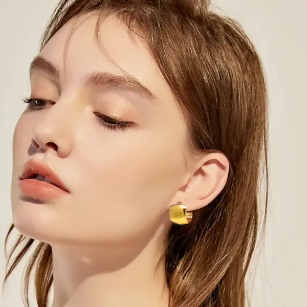 Wholesale PVD Coated Real Gold Plated 18K Gold Solid Color 201 Stainless Steel Simple Style Waterproof Non Tarnish Earrings