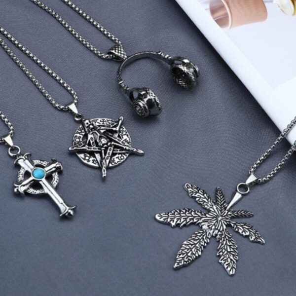 Wholesale men's and women's fashion pendant disco long titanium steel chain net red hip hop necklace y firewood fire jewelry