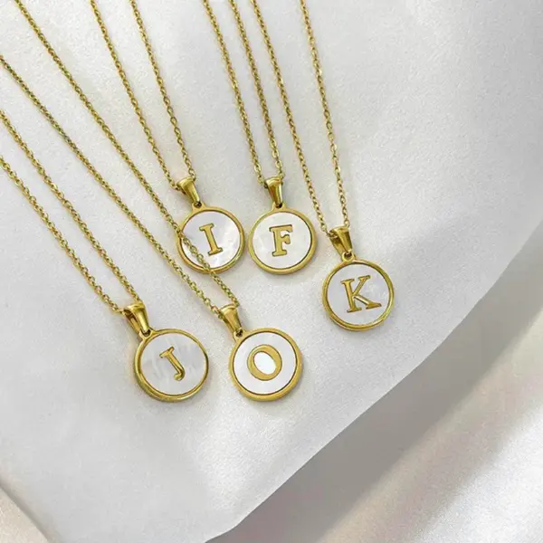 Real Gold Plated Round Letter 304 Stainless Steel Fashion Waterproof Non Tarnish 304 Stainless Steel Pendant Necklace