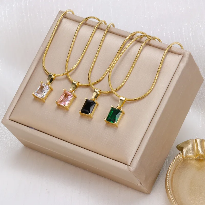 Wholesale Simple Style Geometric Stainless Steel Inlay Zircon Pendant Necklace