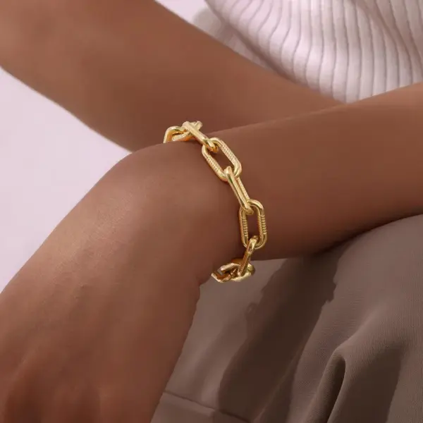 Wholesale PVD Coated Real Gold Plated 18K Gold Solid Color 304 Stainless Steel Simple Style IG Style Waterproof Non Tarnish 304 Stainless Steel Chain Bracelet