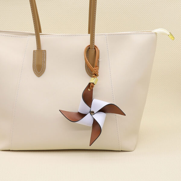 Wholesale Chinese style windmill versatile keychain