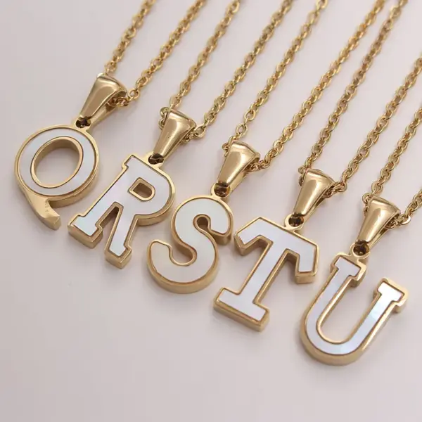 304 Stainless Steel Titanium Steel 18K Gold Plated Simple Style Plating Inlaid Shell Letter Shell