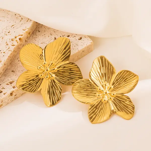 1 Pair Fashion Flower Plating 304 Stainless Steel Stainless Steel Earrings