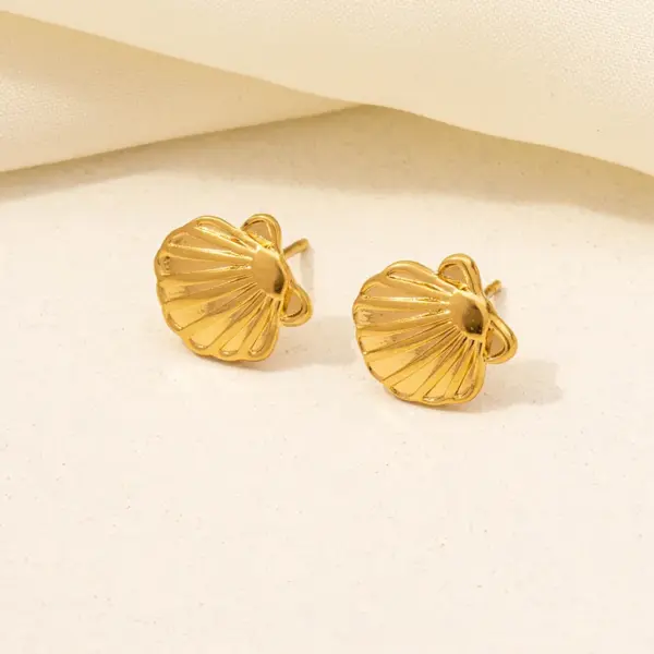 Ion Plating (IP) Real Gold Plated 18K Gold Scallop Starfish Butterfly 304 Stainless Steel Modern Style Classic Style Waterproof Non Tarnish Ear Studs