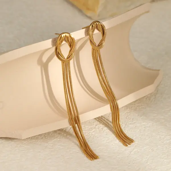 Wholesale Elegant Long Tassel Titanium Steel Earrings Women's Exaggerated Fashion Jewelry Non-fading Holiday Party Date Shopping