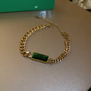 Bracelets-Gold