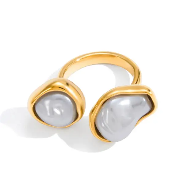 Wholesale Round Oval Vacuum Electroplating (In Furnace) 304 Stainless Steel Plated 18K Real Gold Imitation Pearl Open Ring Female